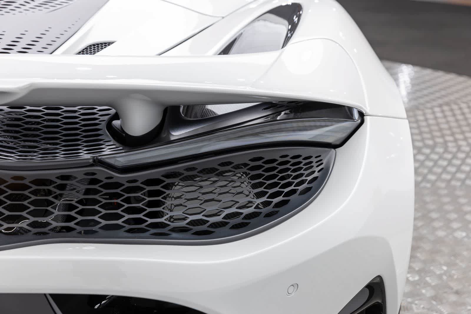 New 2027 McLaren 750S Spider RWD image 51