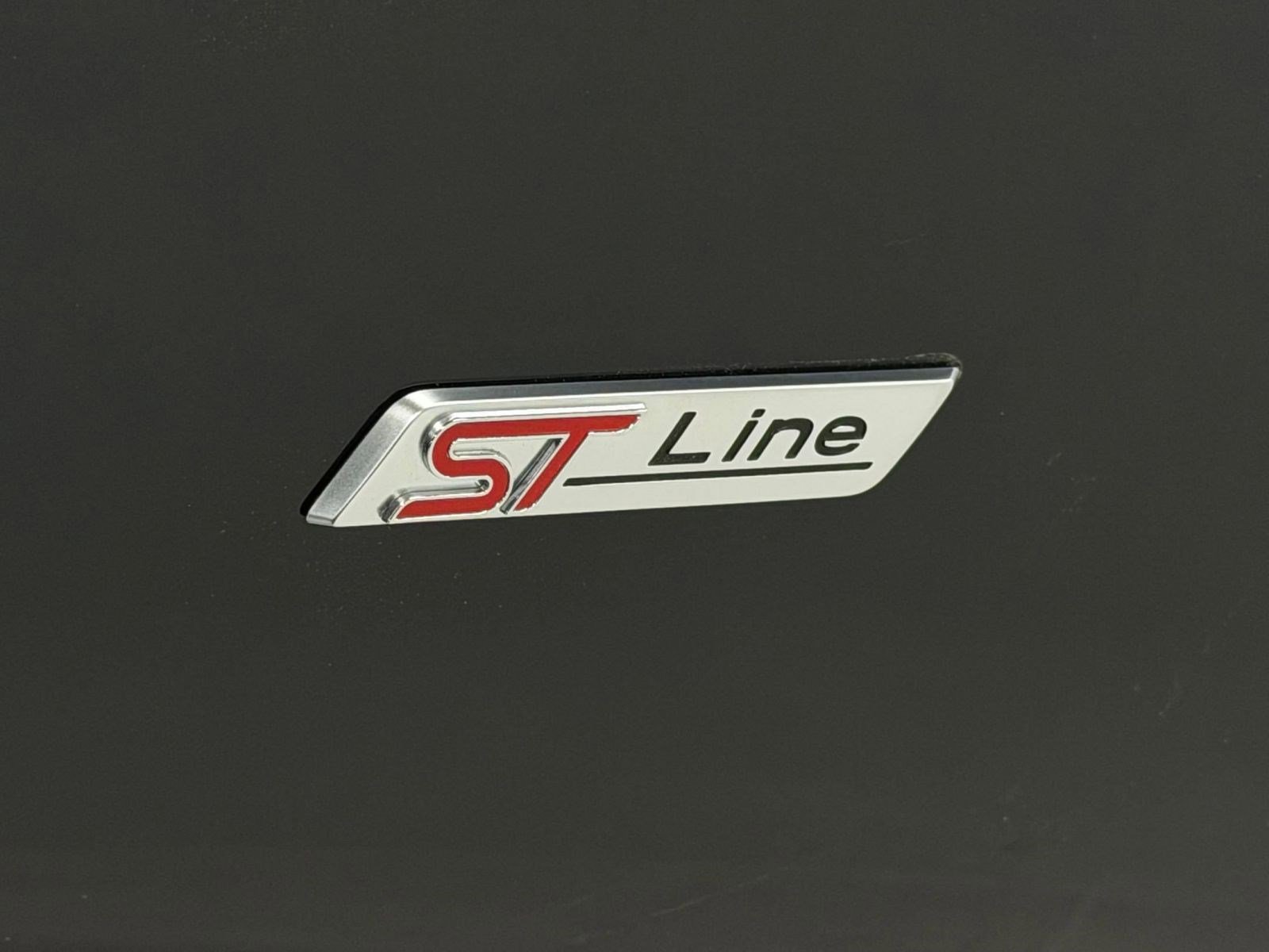 Certified 2023 Ford Escape ST-Line Elite AWD/4WD image 36