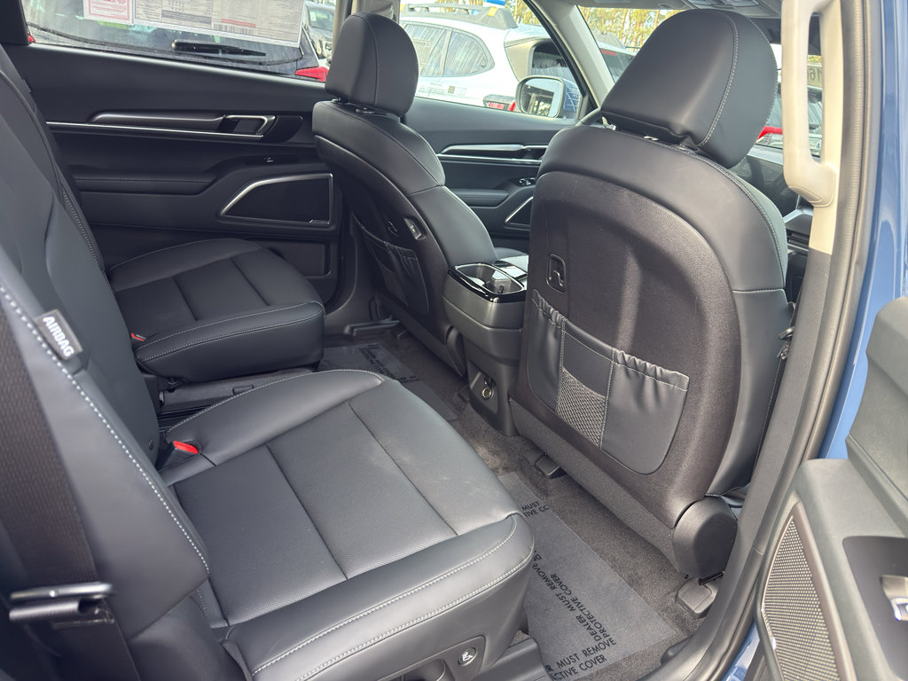 New 2025 Kia Telluride S image 23
