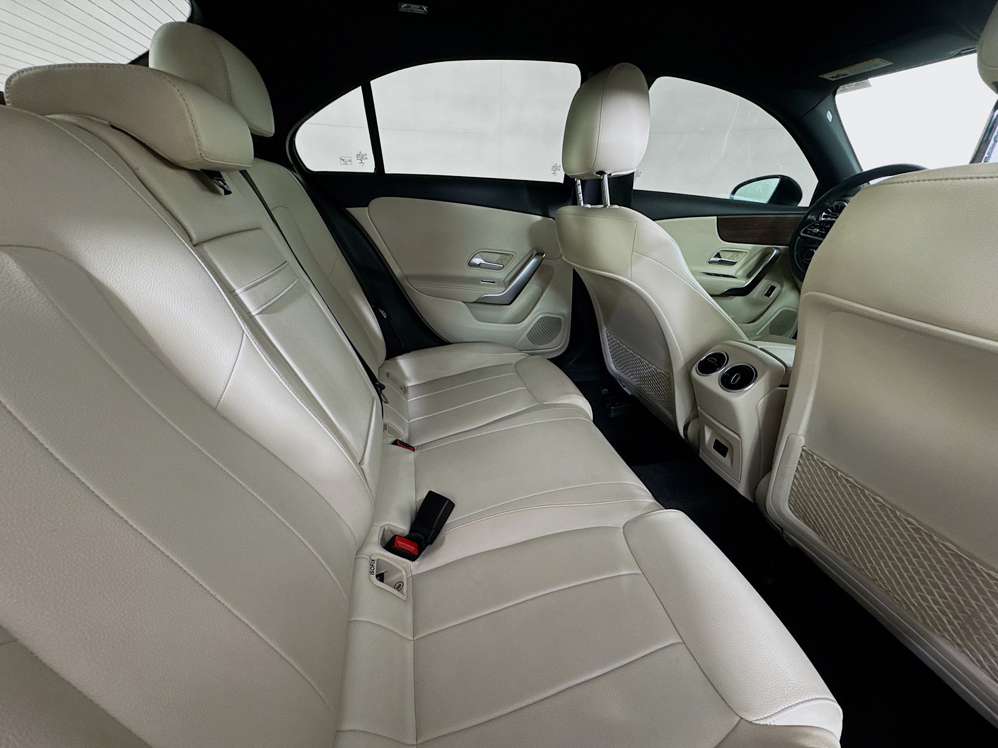 Used 2022 Mercedes-Benz A 220 image 39