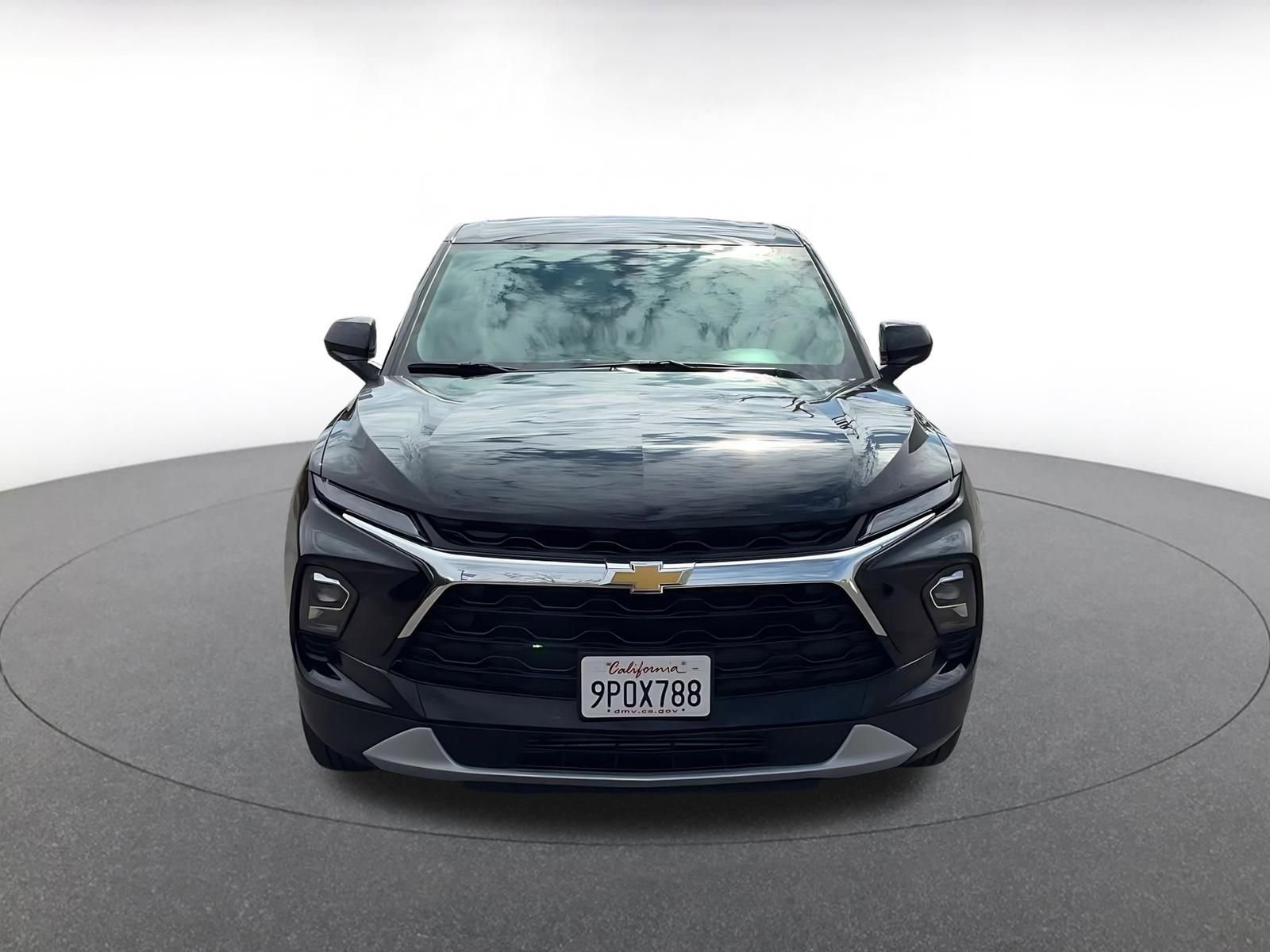 Used 2025 Chevrolet Blazer LT image 4