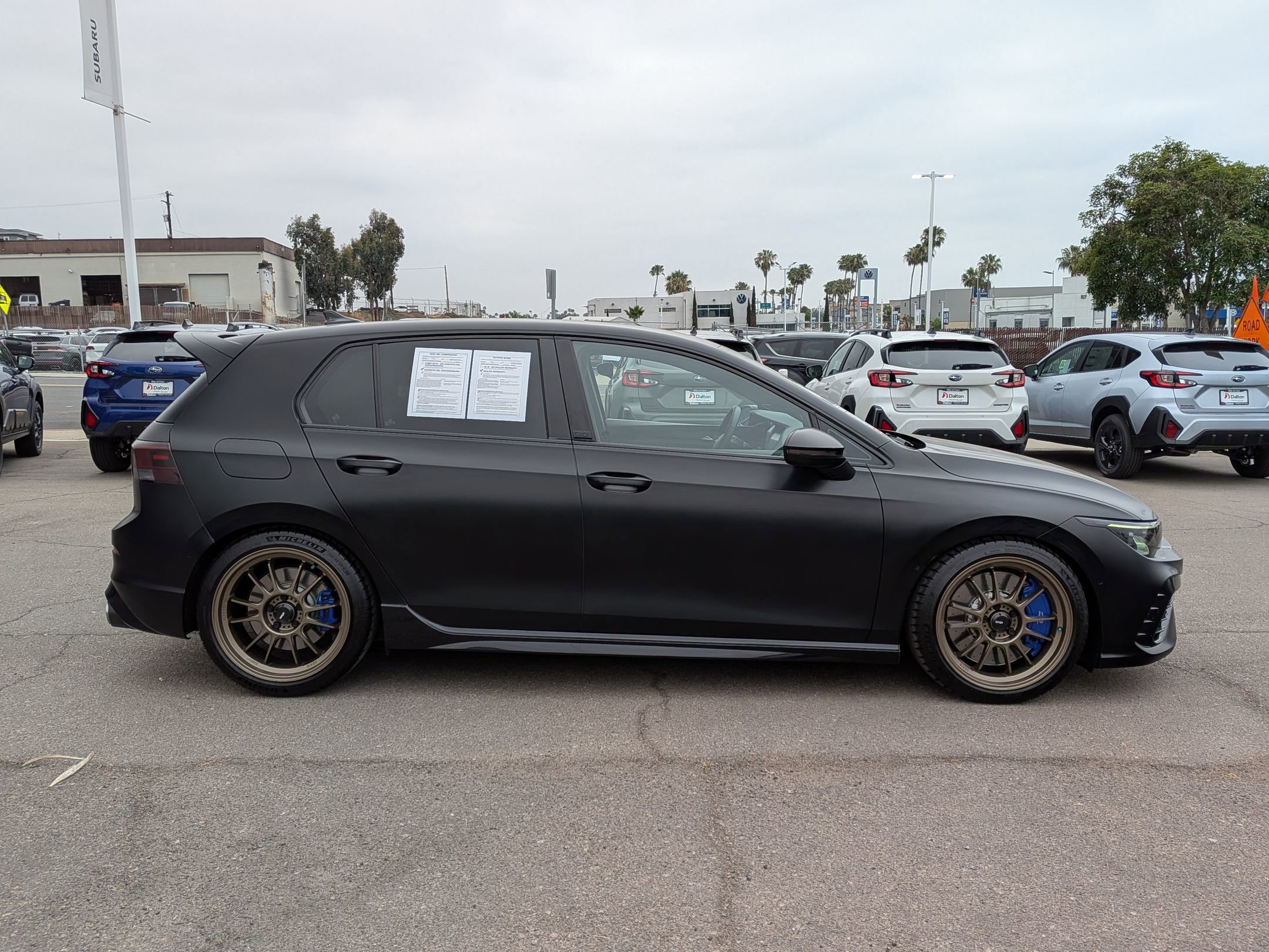 Used 2023 Volkswagen Golf 20th Anniversary Edition AWD/4WD image 5