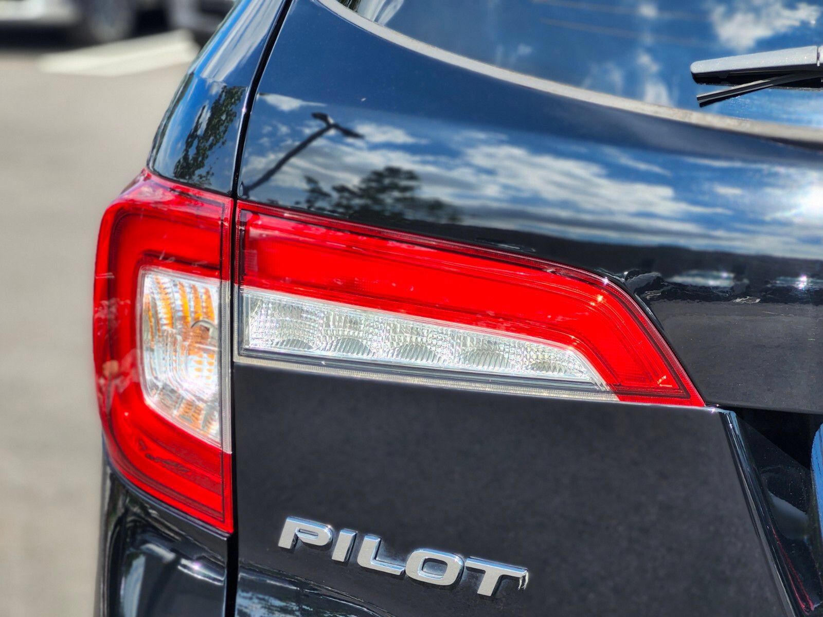 Used 2022 Honda Pilot Special Edition image 8