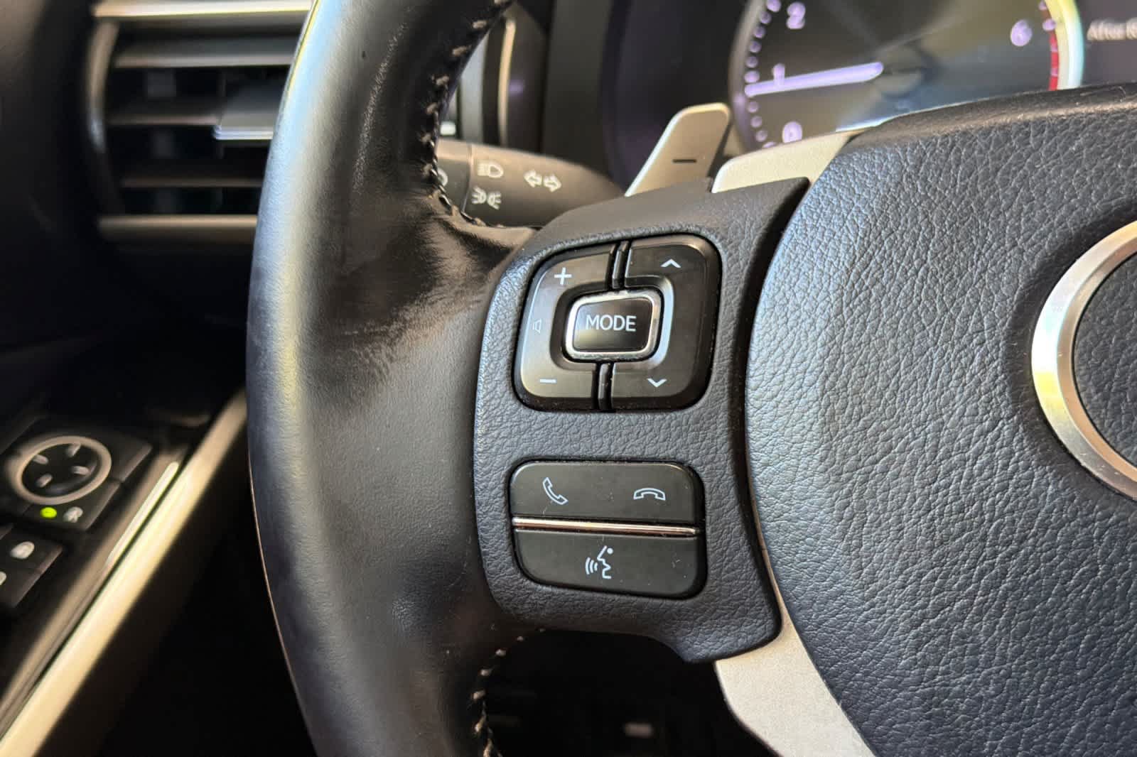Used 2020 Lexus IS 300 w/ Navigation Package RWD image 26