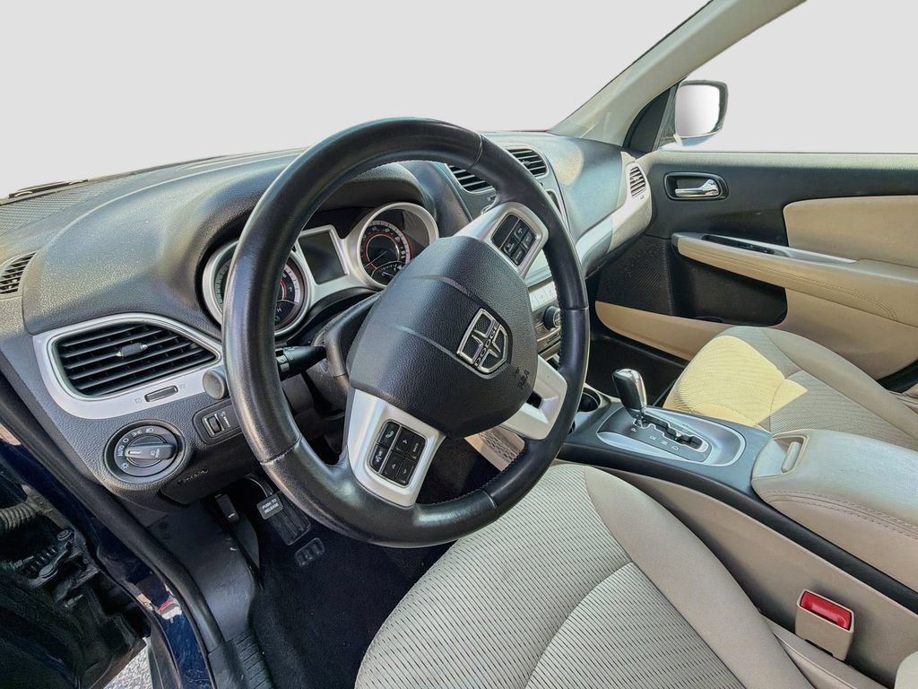 Used 2018 Dodge Journey SXT w/ Safe & Sound Group FWD image 10