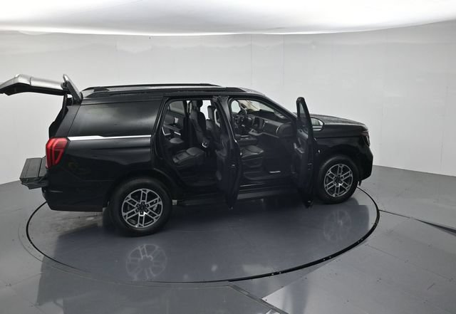 Certified 2025 Ford Expedition Active RWD image 52