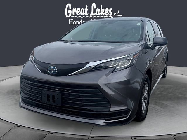 Used 2022 Toyota Sienna LE