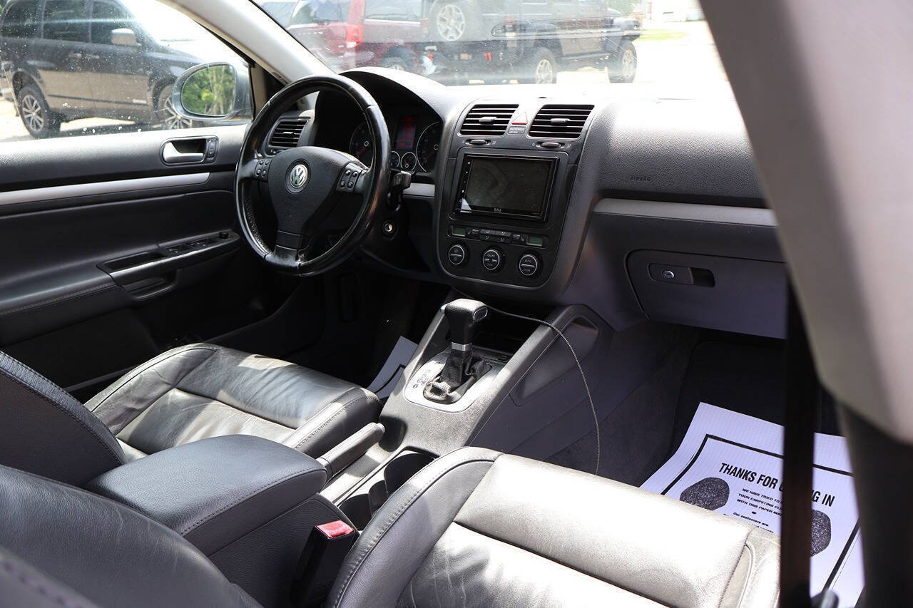 Used 2006 Volkswagen Jetta TDI FWD image 25
