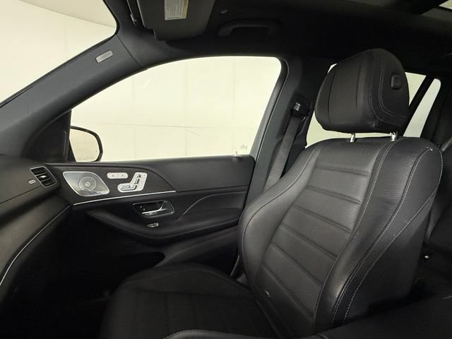 Used 2022 Mercedes-Benz GLS 450 4MATIC w/ AMG Line Exterior image 17
