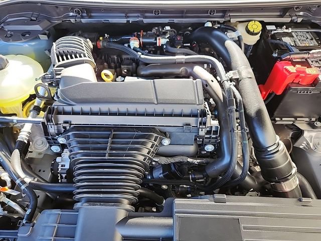 New 2025 Lincoln Corsair Reserve w/ Equipment Group 202A image 16