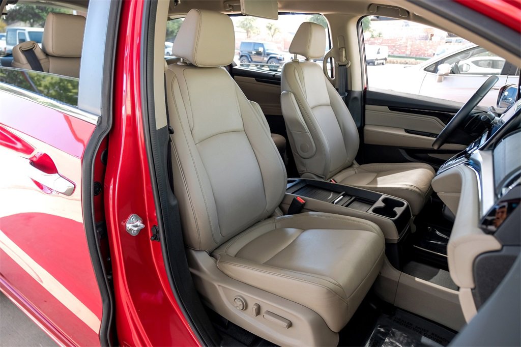 Used 2023 Honda Odyssey Touring image 36