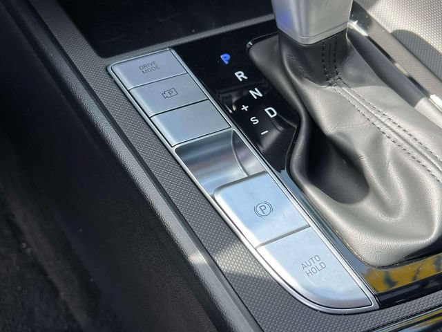 Certified 2023 Hyundai Elantra Limited FWD image 31