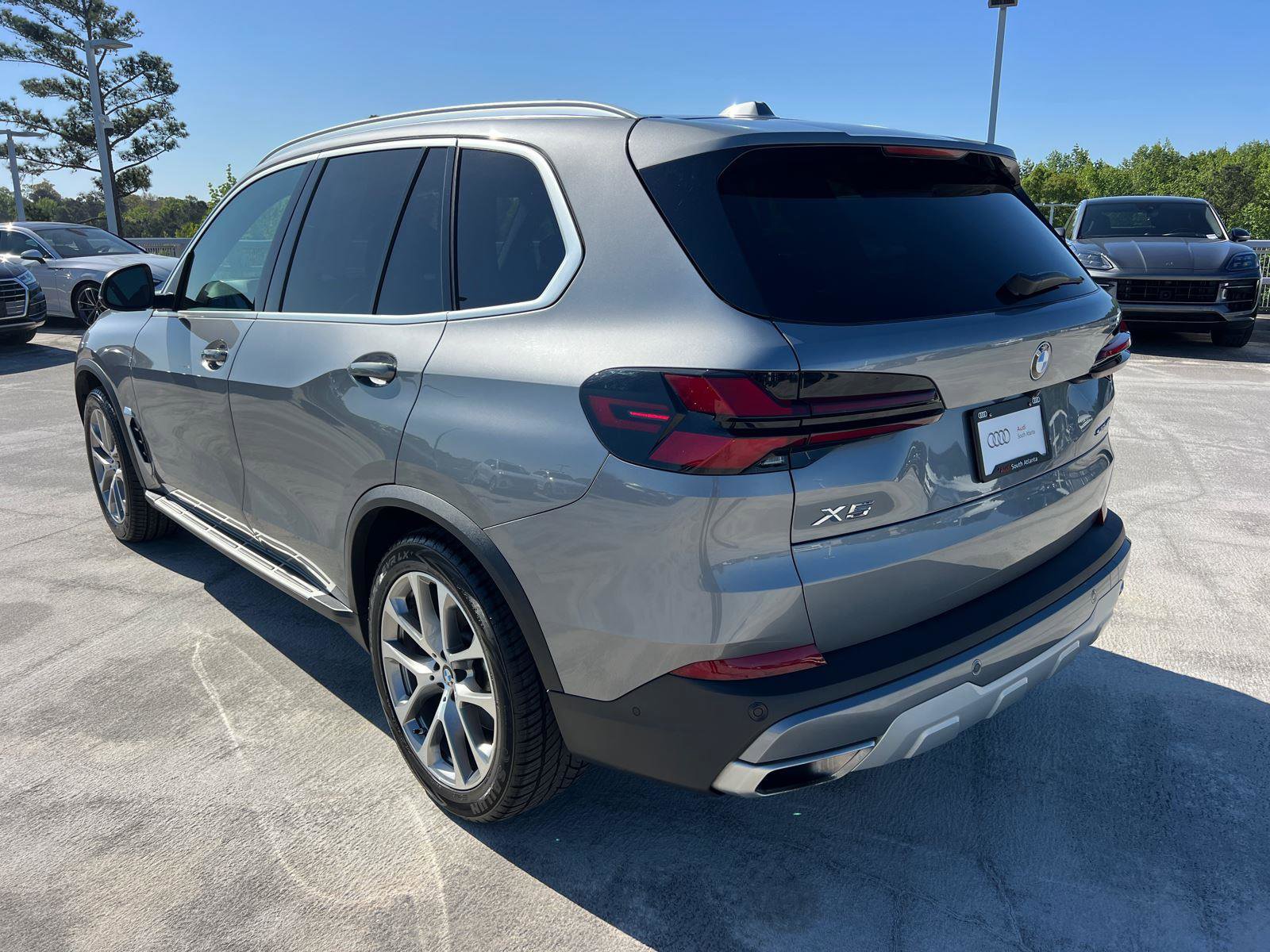 Used 2024 BMW X5 sDrive40i w/ Premium Package RWD image 7