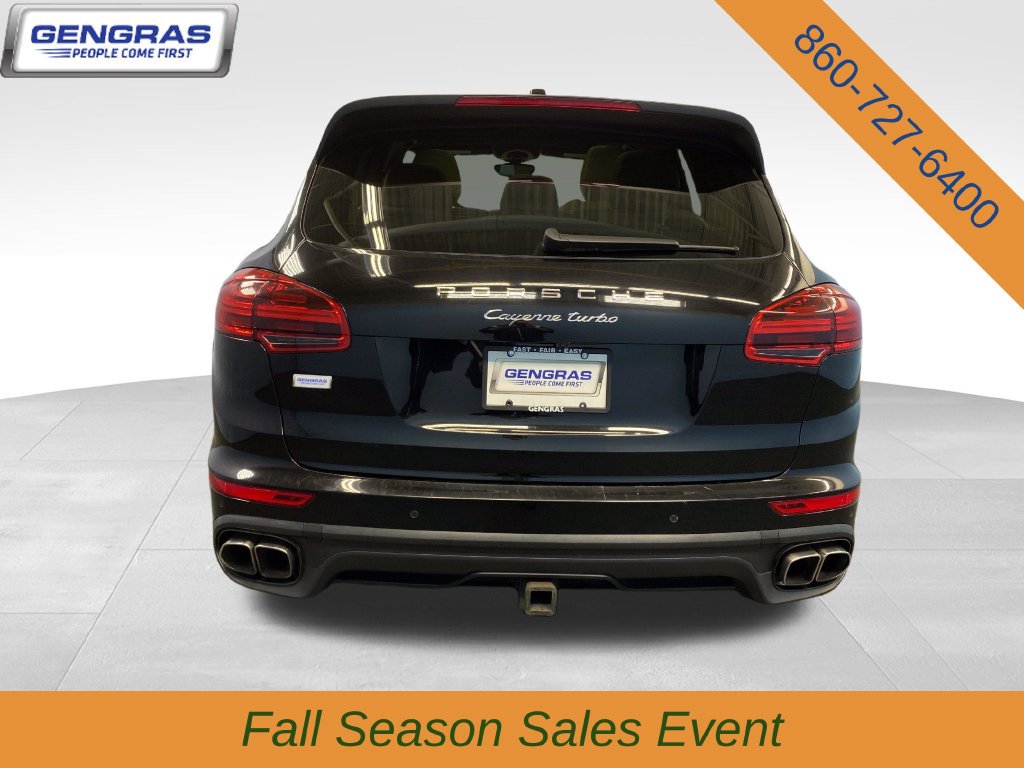 Used 2015 Porsche Cayenne Turbo AWD/4WD image 5