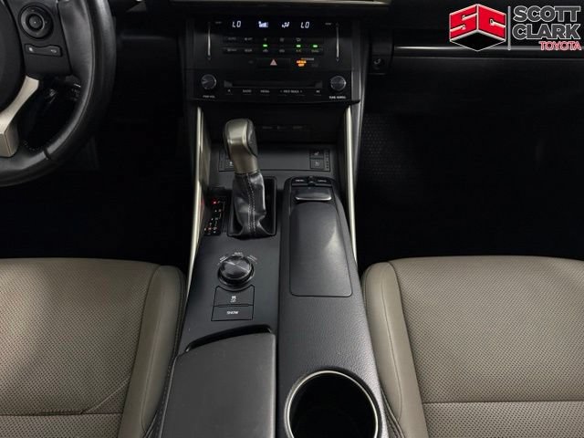 Used 2014 Lexus IS 250 w/ Navigation Package RWD image 22