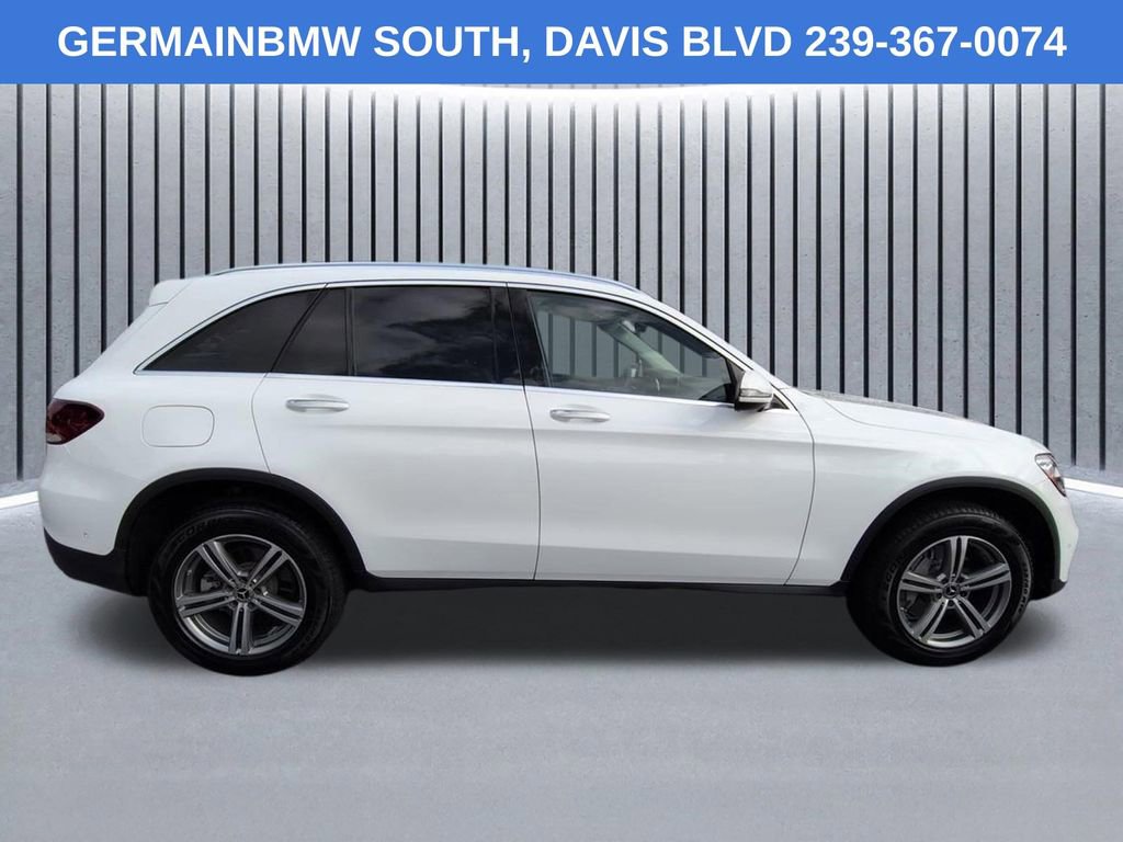 Used 2022 Mercedes-Benz GLC 300 image 4