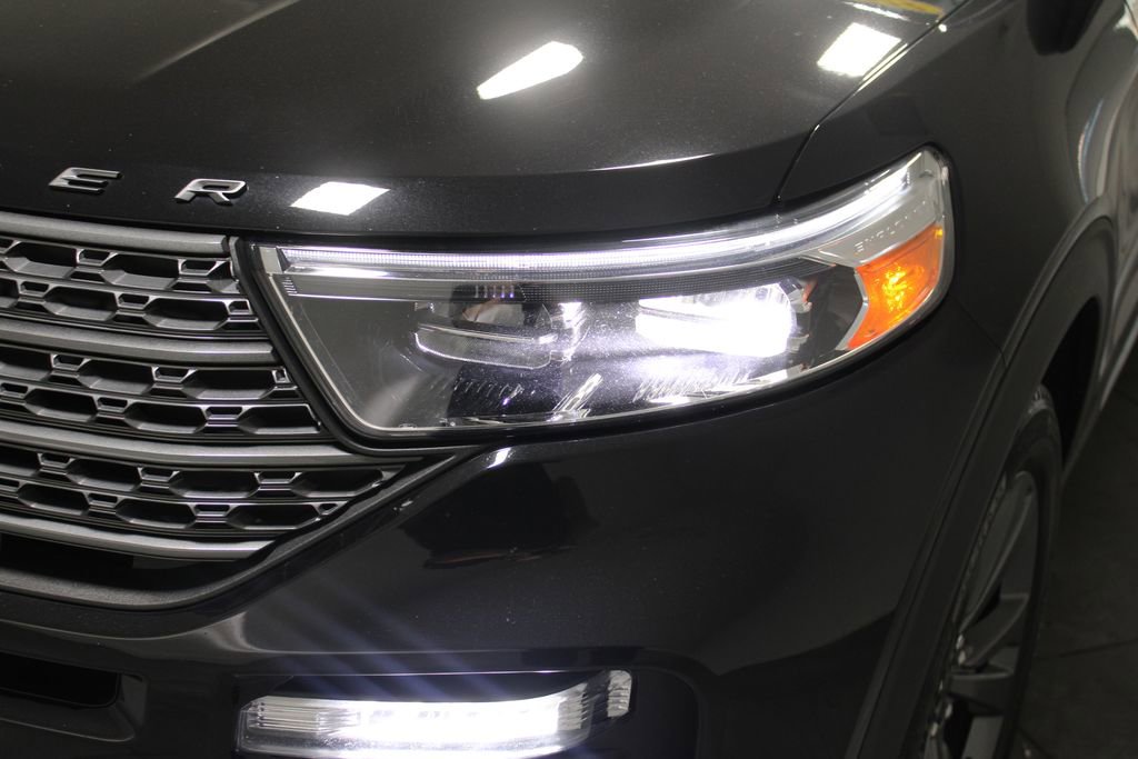 Used 2023 Ford Explorer XLT w/ Equipment Group 202A image 57