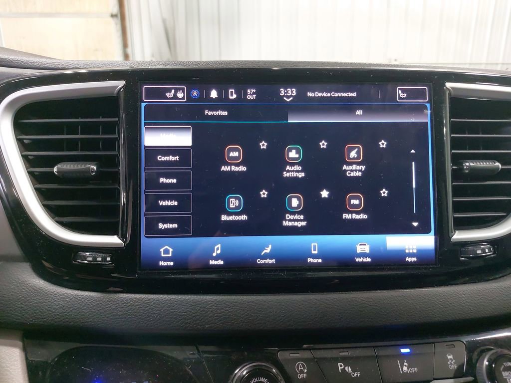 Used 2024 Chrysler Pacifica Touring-L FWD image 22