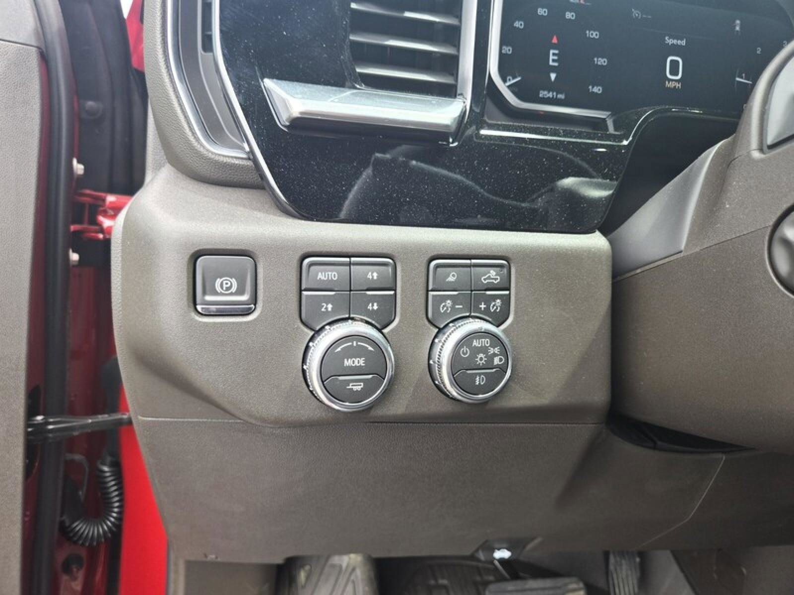 Used 2026 GMC Sierra 1500 SLT w/ SLT Premium Plus Package image 12