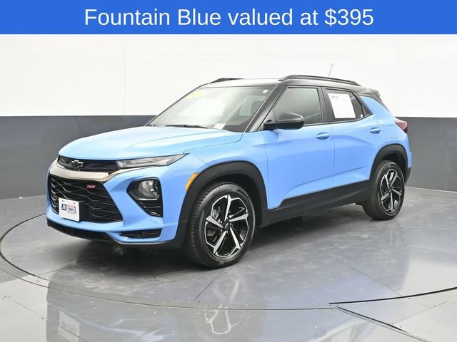 Used 2023 Chevrolet TrailBlazer RS w/ Sun and Liftgate Package FWD image 4