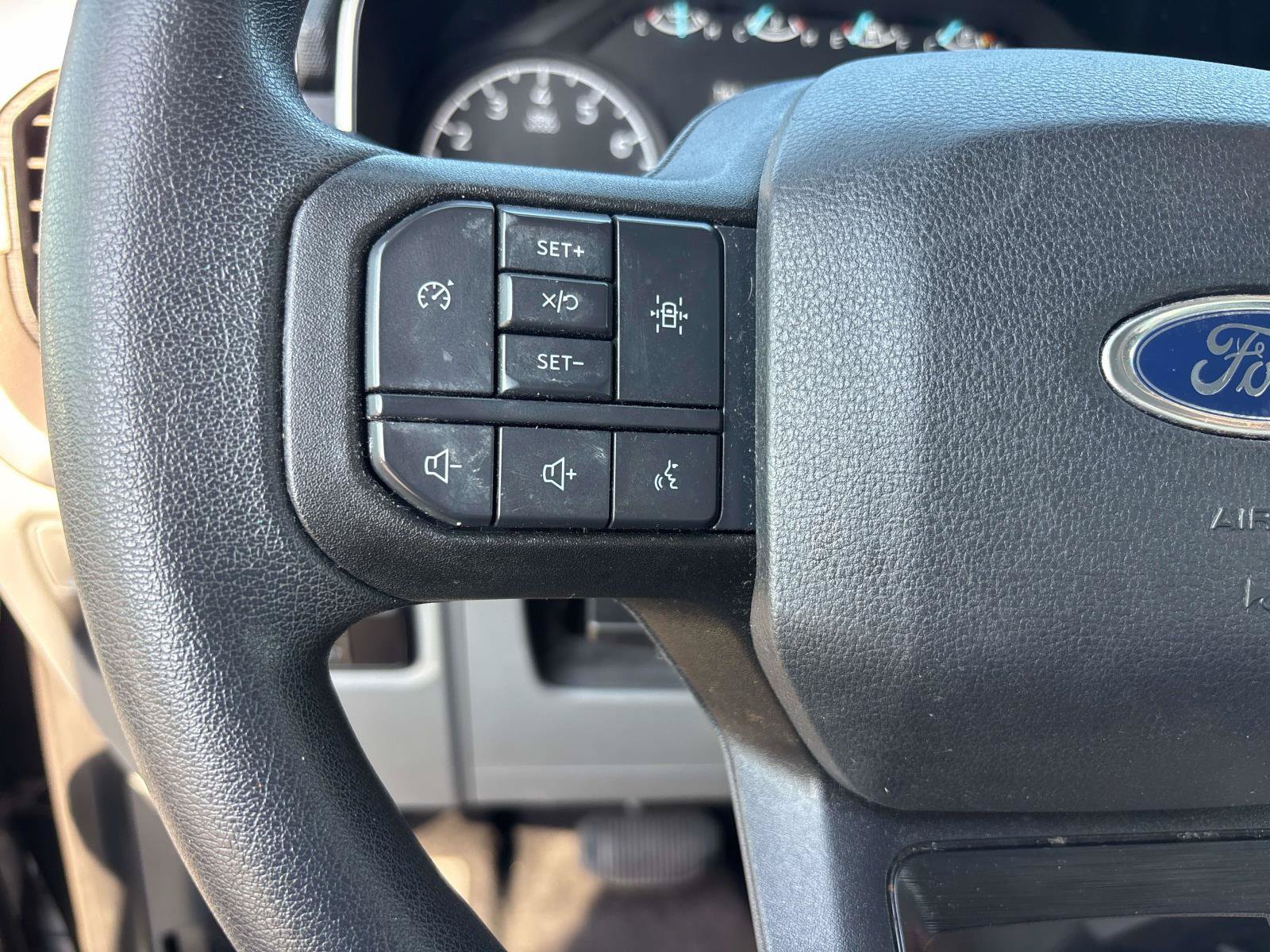Used 2023 Ford F150 XLT AWD/4WD image 19