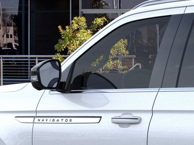 New 2026 Lincoln Navigator L Reserve AWD/4WD image 20