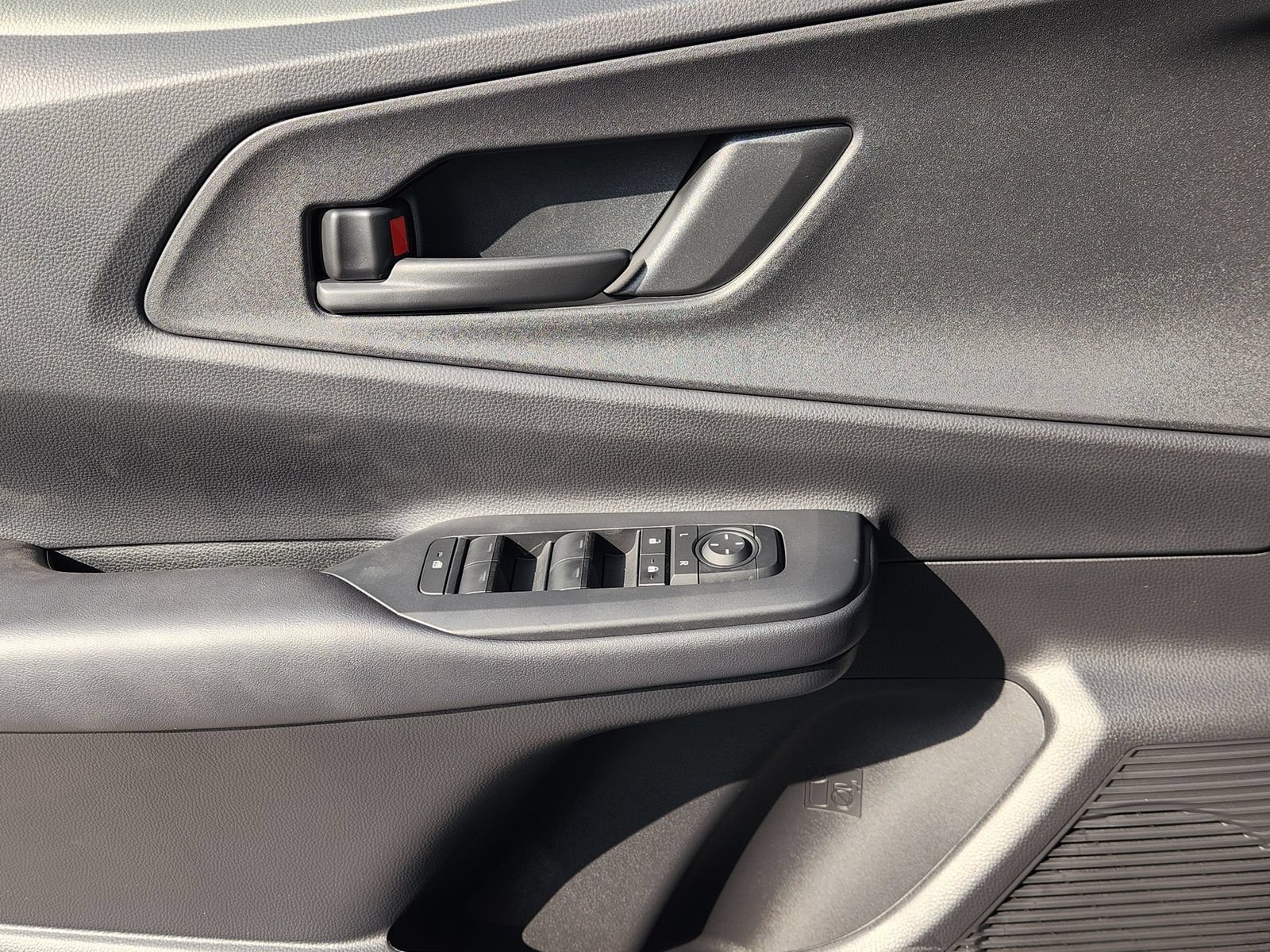 New 2026 Toyota Prius Plug-In Hybrid FWD image 22