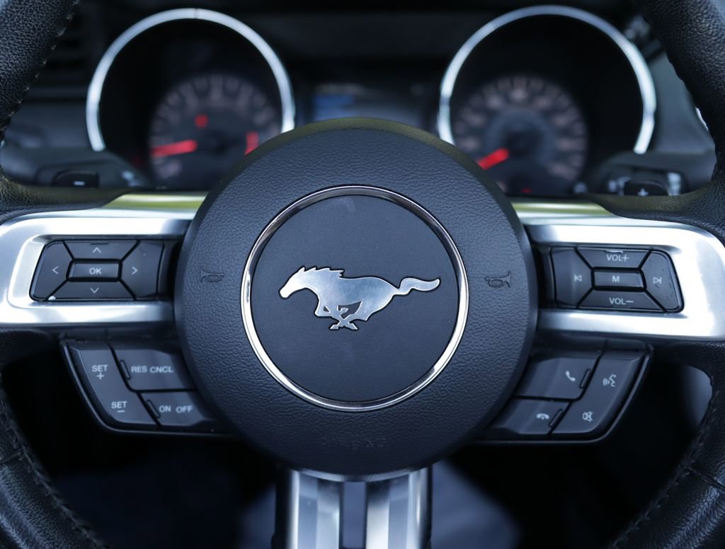 Used 2015 Ford Mustang Convertible w/ Equipment Group 051A RWD image 10