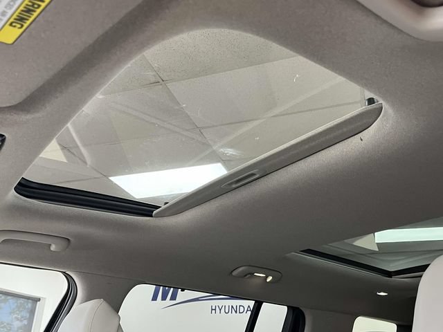 Certified 2025 Hyundai Santa Fe Limited FWD image 14