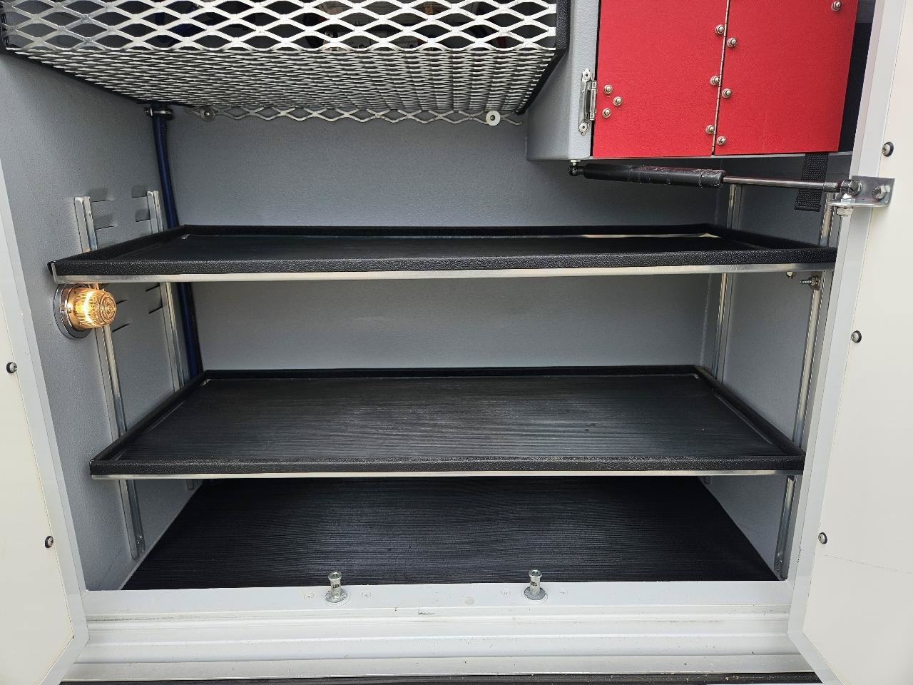 Used 2013 Ford F450 XLT w/ Ambulance Preparation Pkg RWD image 41