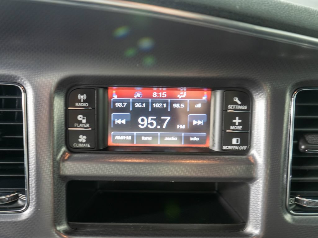 Used 2014 Dodge Charger SE RWD image 18