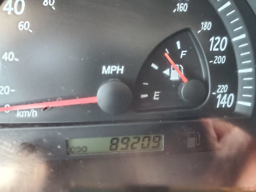 Used 2002 Toyota Camry LE FWD image 19