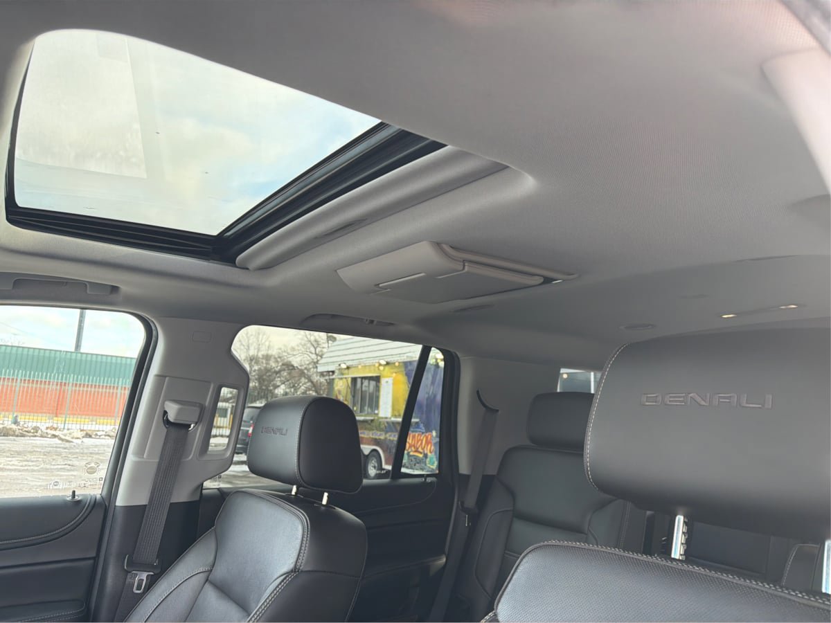Used 2019 GMC Yukon Denali image 20