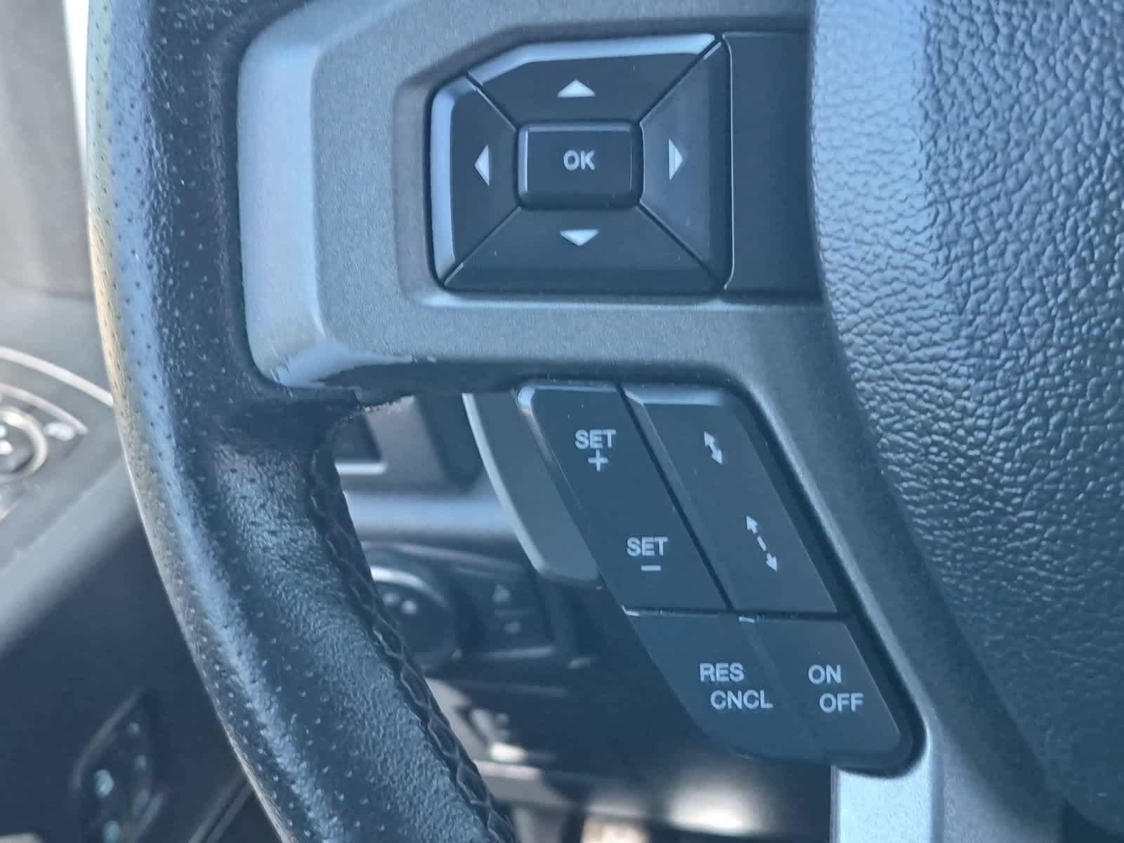 Used 2018 Ford F150 Raptor w/ Equipment Group 802A Luxury AWD/4WD image 25