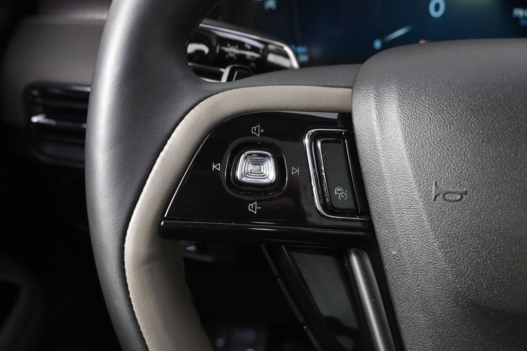 New 2025 Lincoln Corsair Reserve w/ Jet Appearance Package image 34