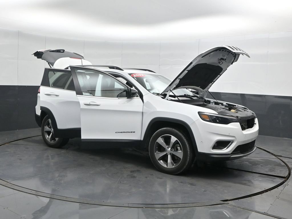 Used 2022 Jeep Cherokee Limited image 51