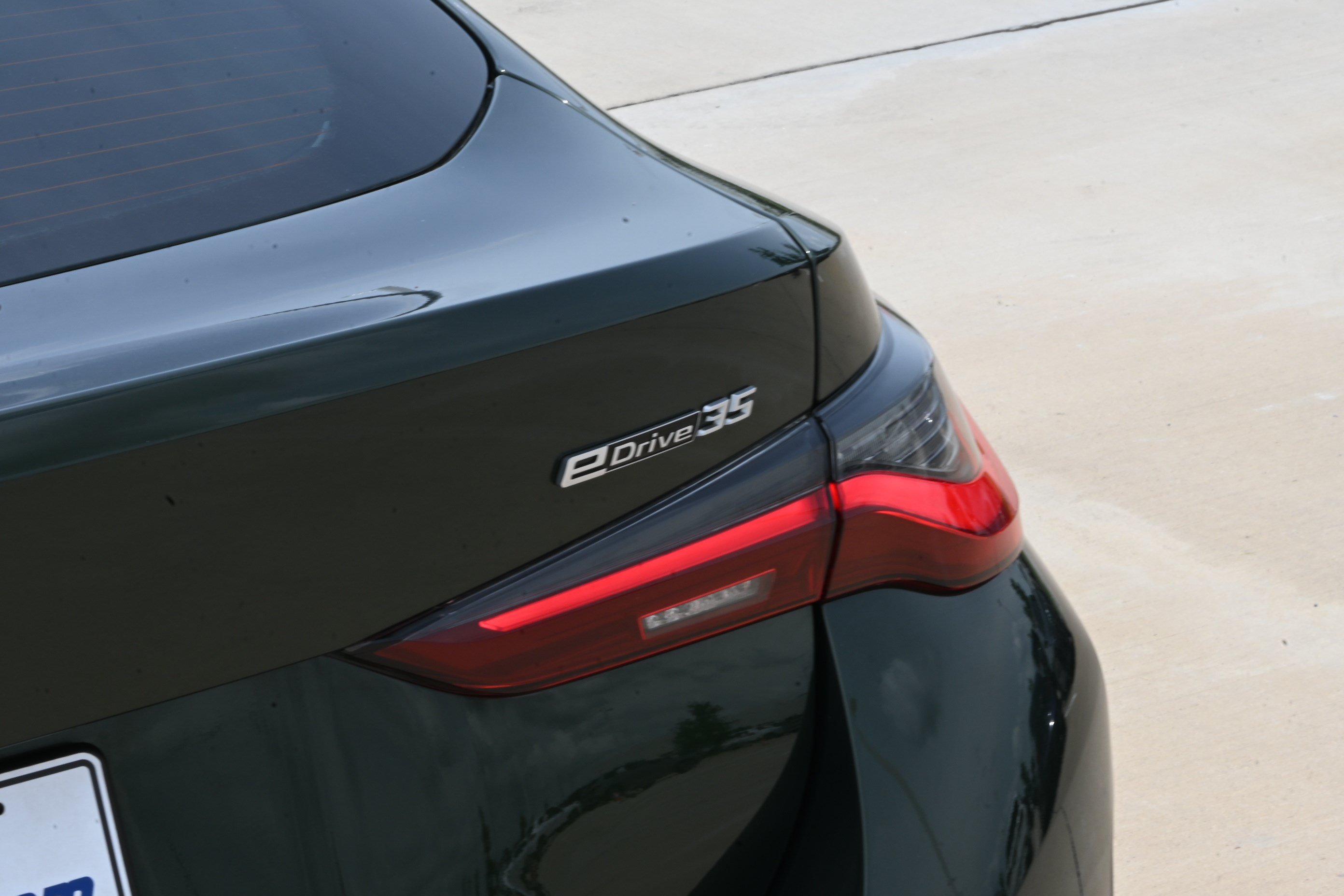 Certified 2023 BMW i4 eDrive35 RWD image 38