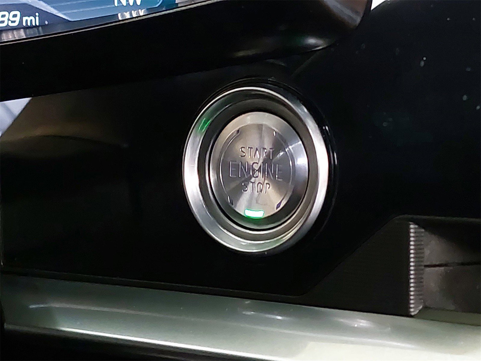 Used 2023 Chevrolet Corvette Stingray Preferred Conv w/ 2LT image 31