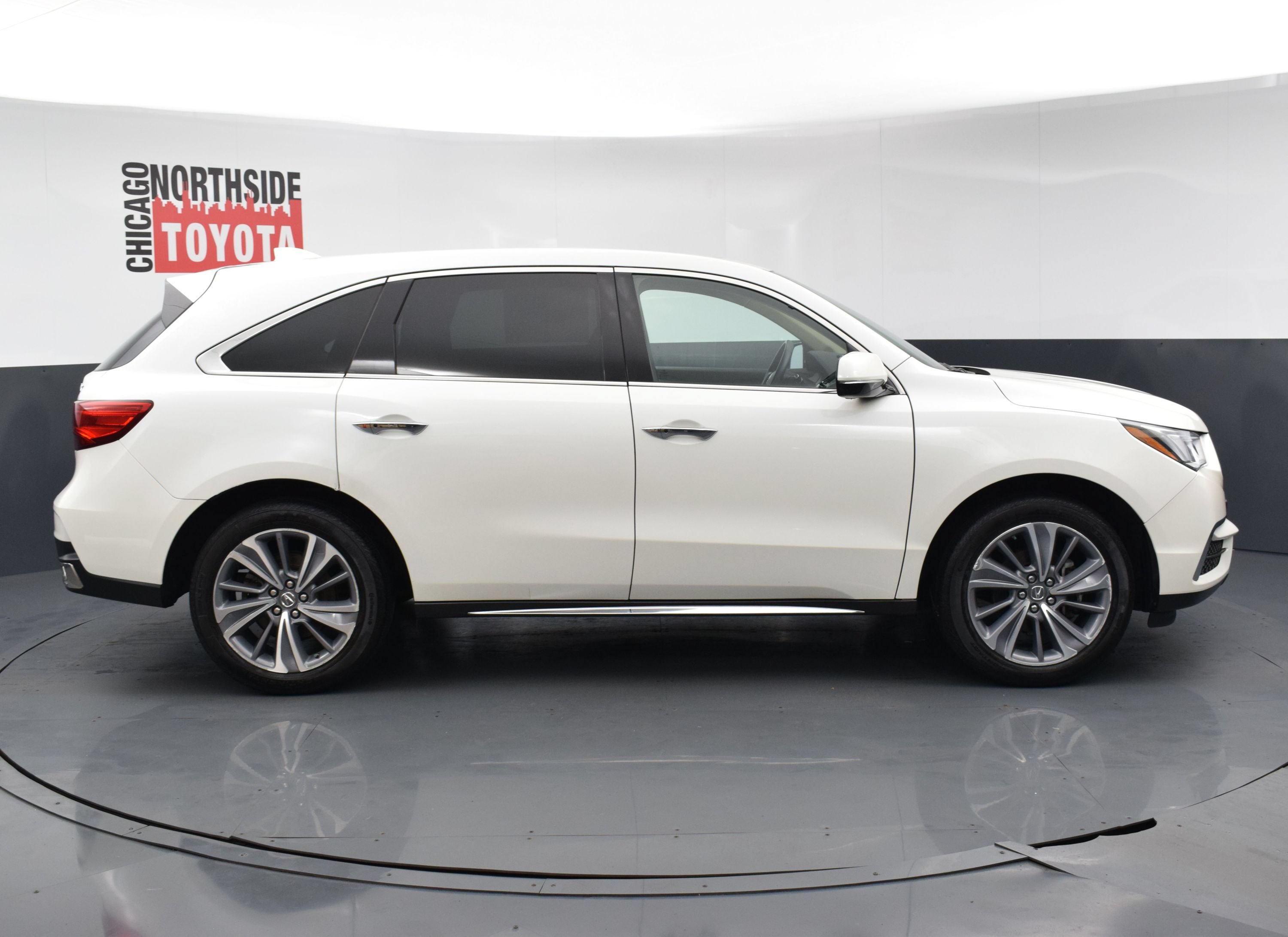 Used 2018 Acura MDX SH-AWD w/ Technology Package image 5