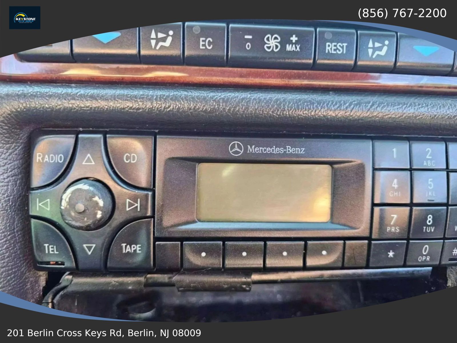 Used 2001 Mercedes-Benz CLK 320 Cabriolet image 16