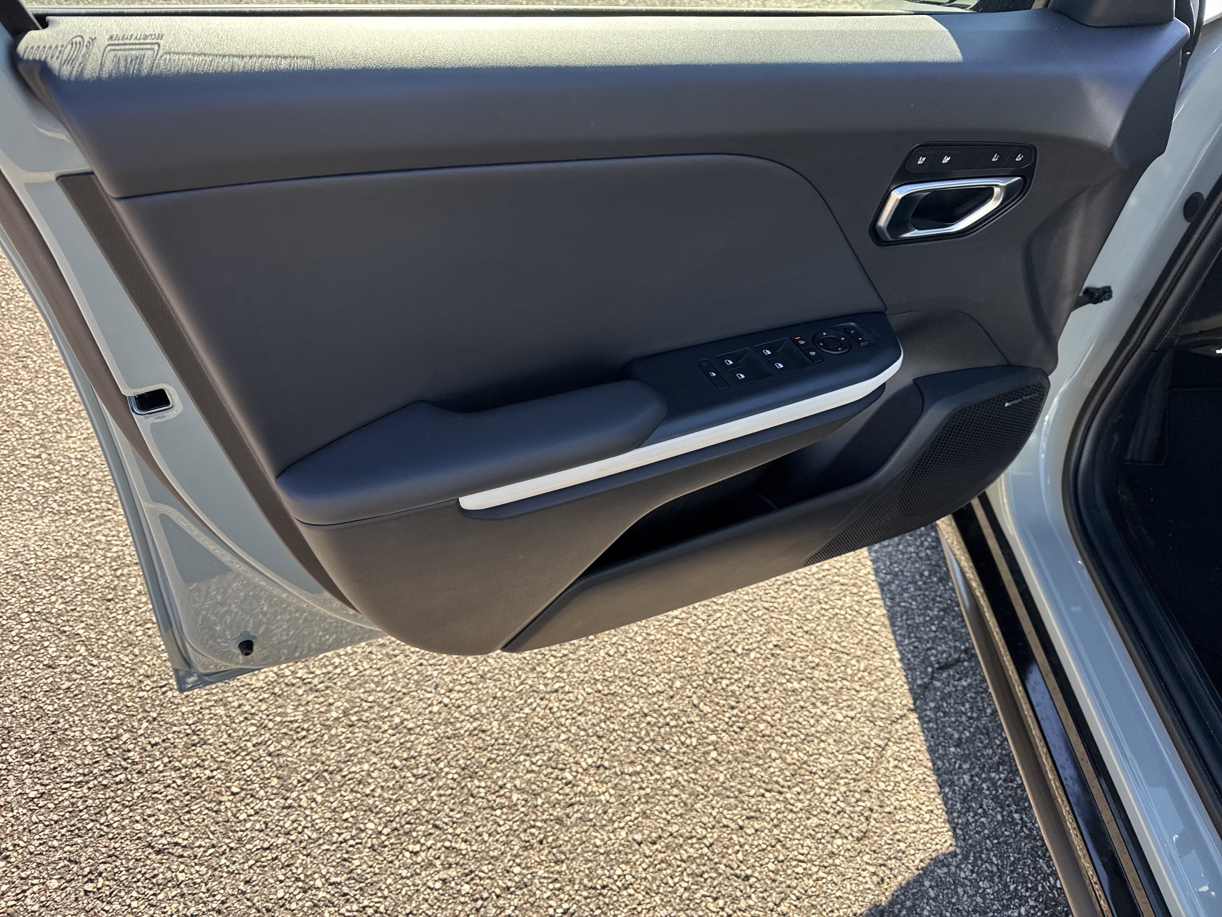 Certified 2025 Kia K4 GT-Line w/ GT-Line Premium Package image 10