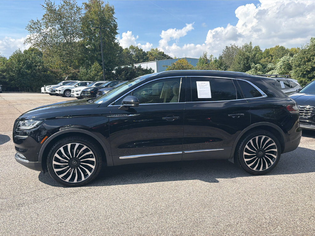 Used 2021 Lincoln Nautilus Black Label w/ Cargo Utility Package AWD/4WD image 4