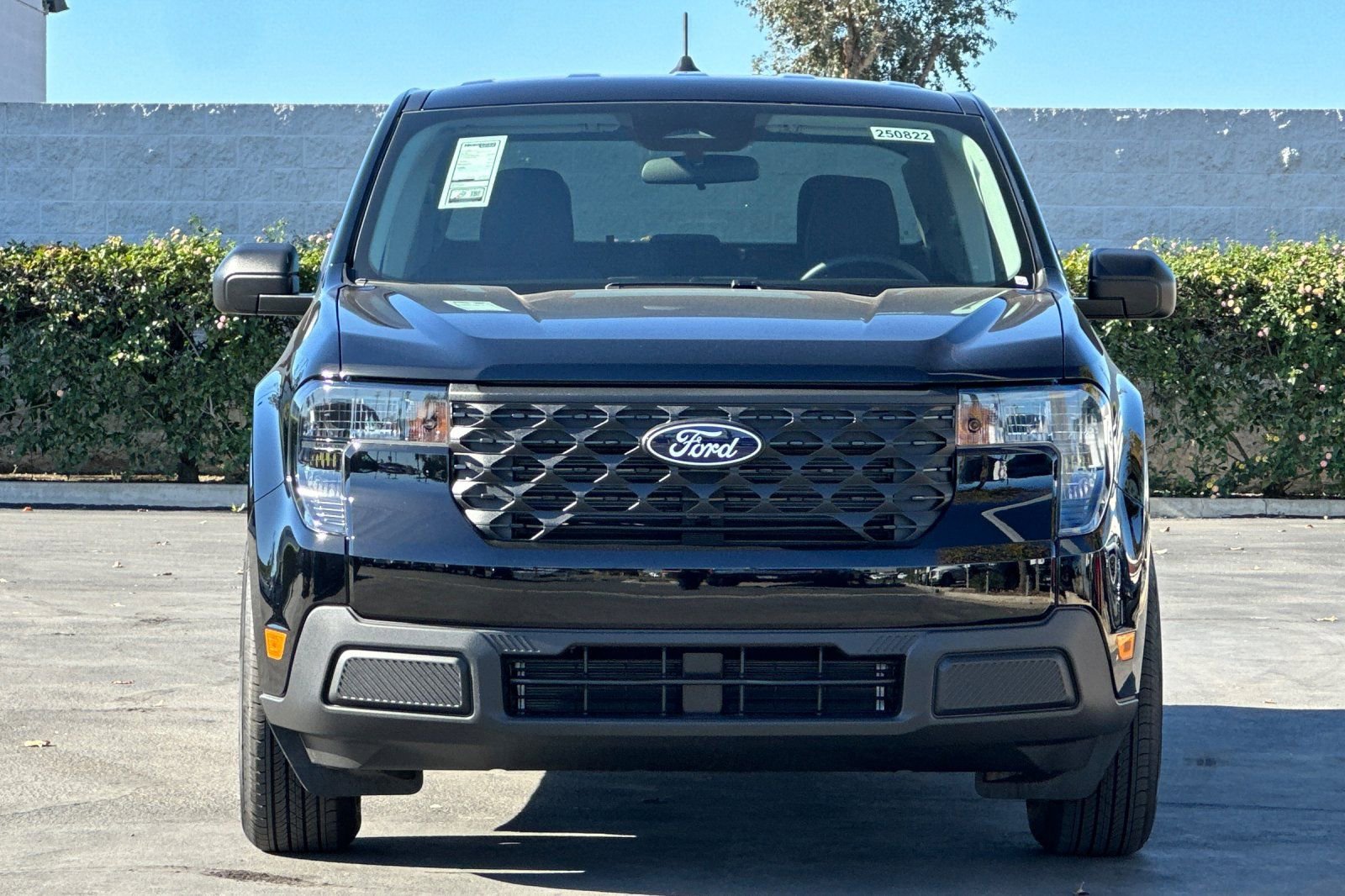 New 2025 Ford Maverick XL image 9