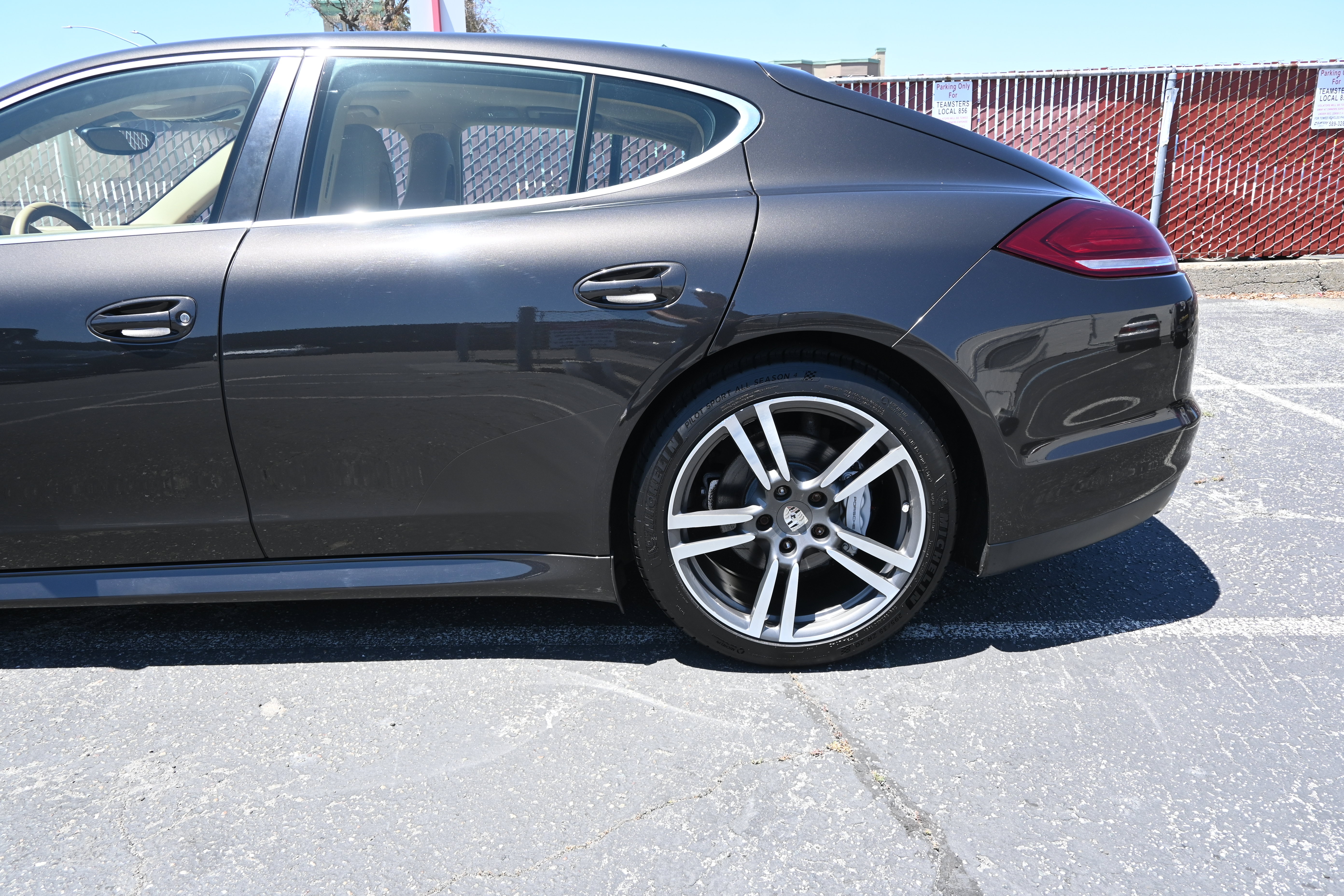 Used 2011 Porsche Panamera S RWD image 7