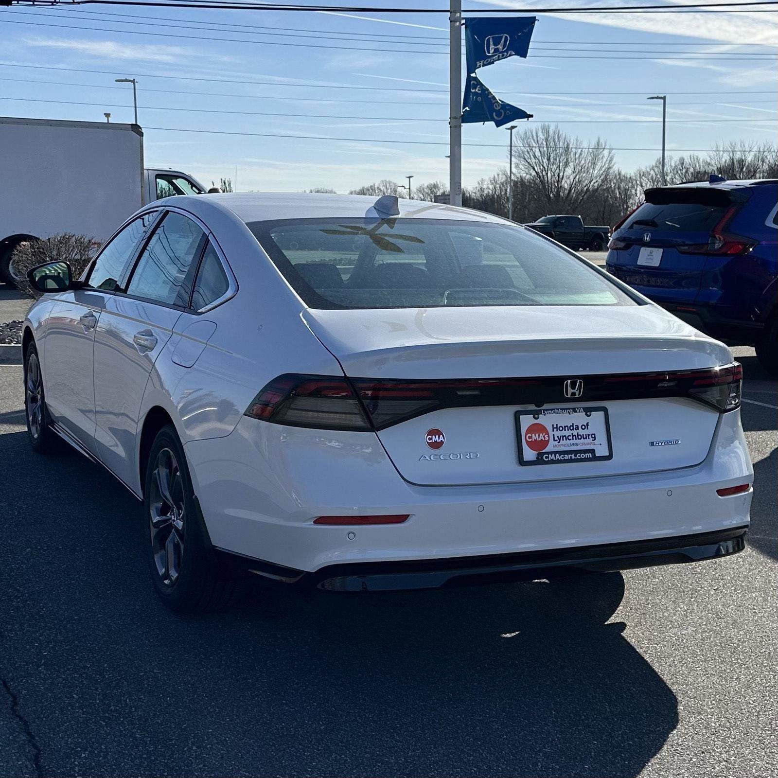 New 2025 Honda Accord EX-L image 3