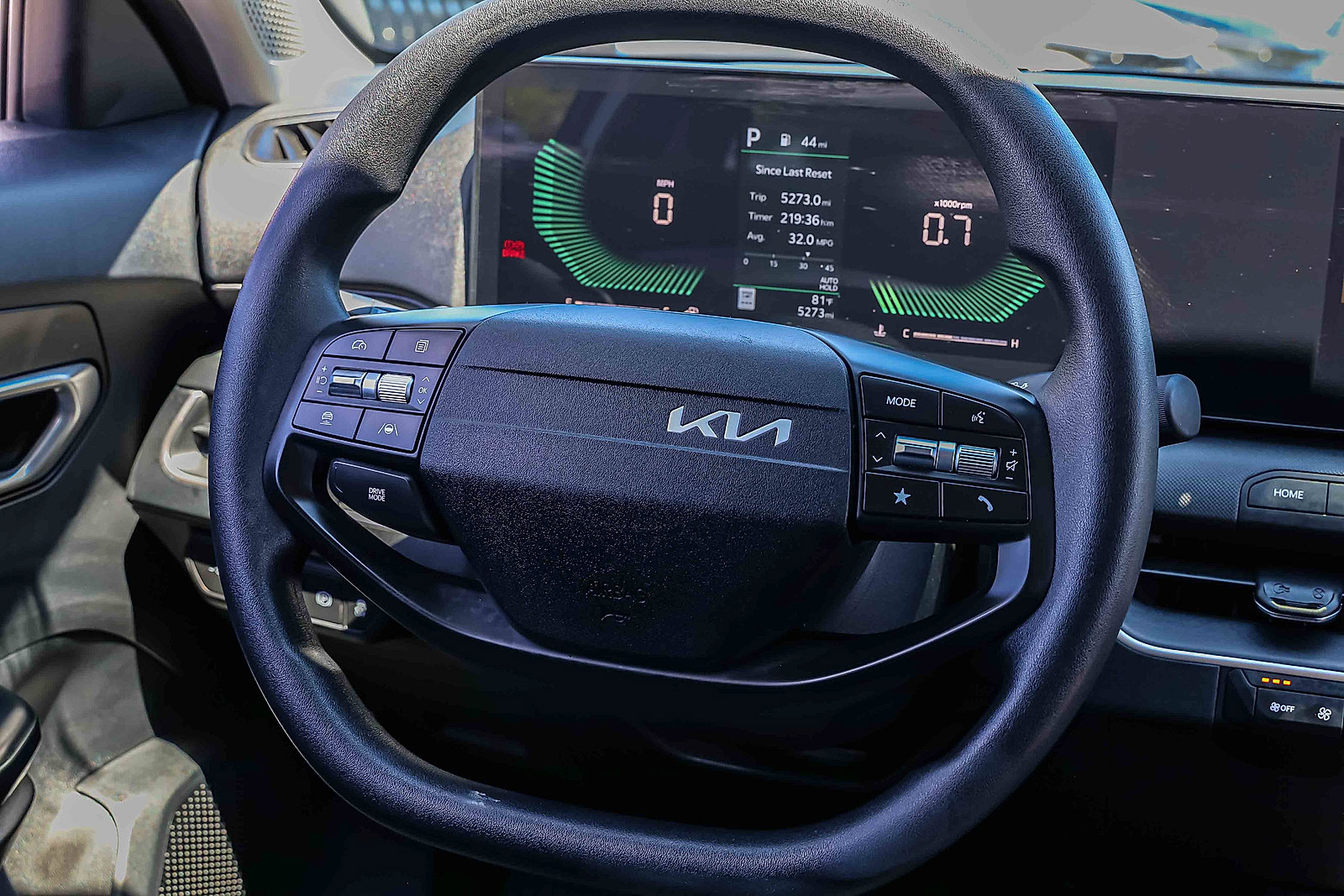 Certified 2025 Kia K4 FWD image 14