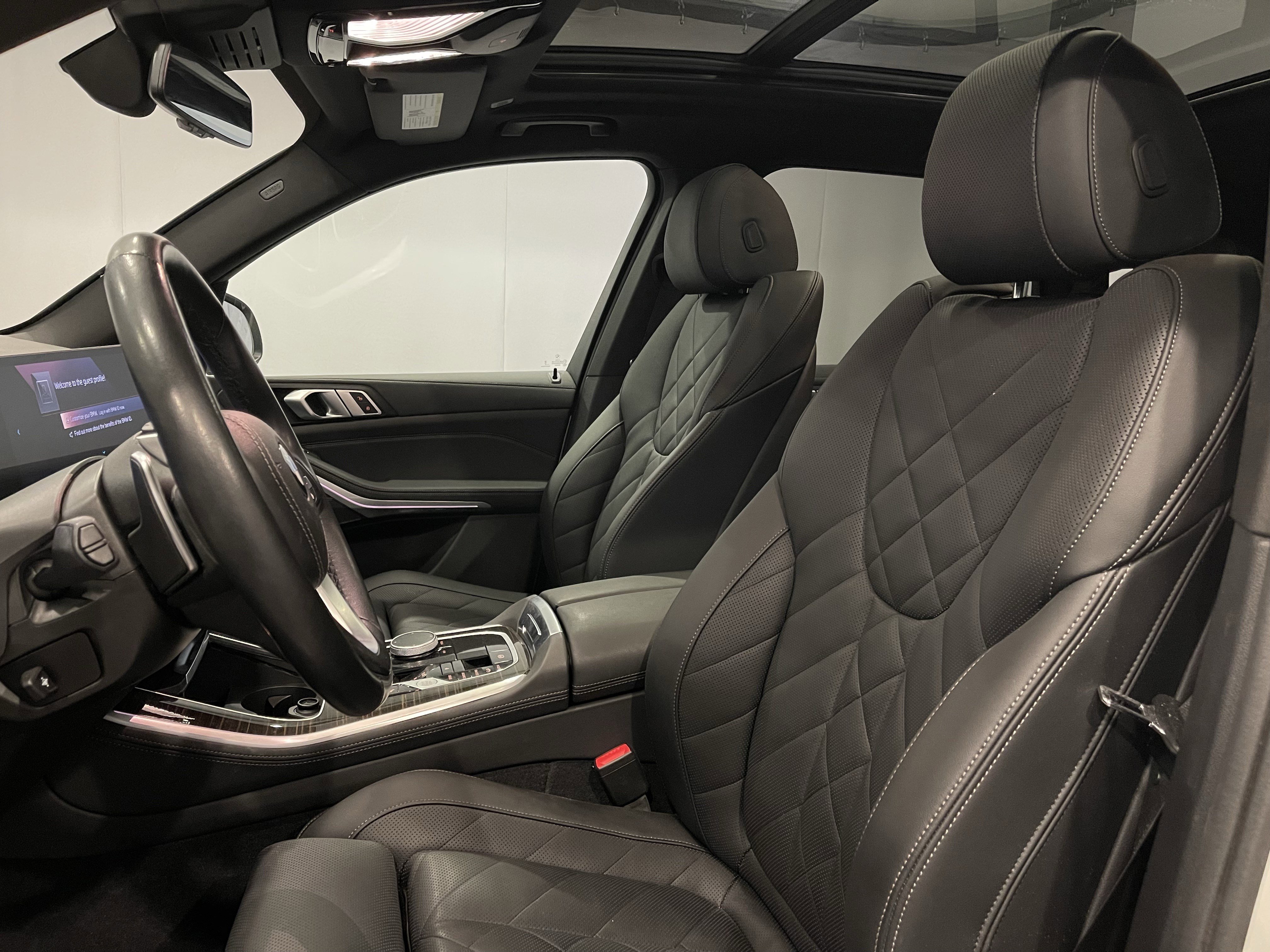 Used 2024 BMW X5 xDrive40i image 15