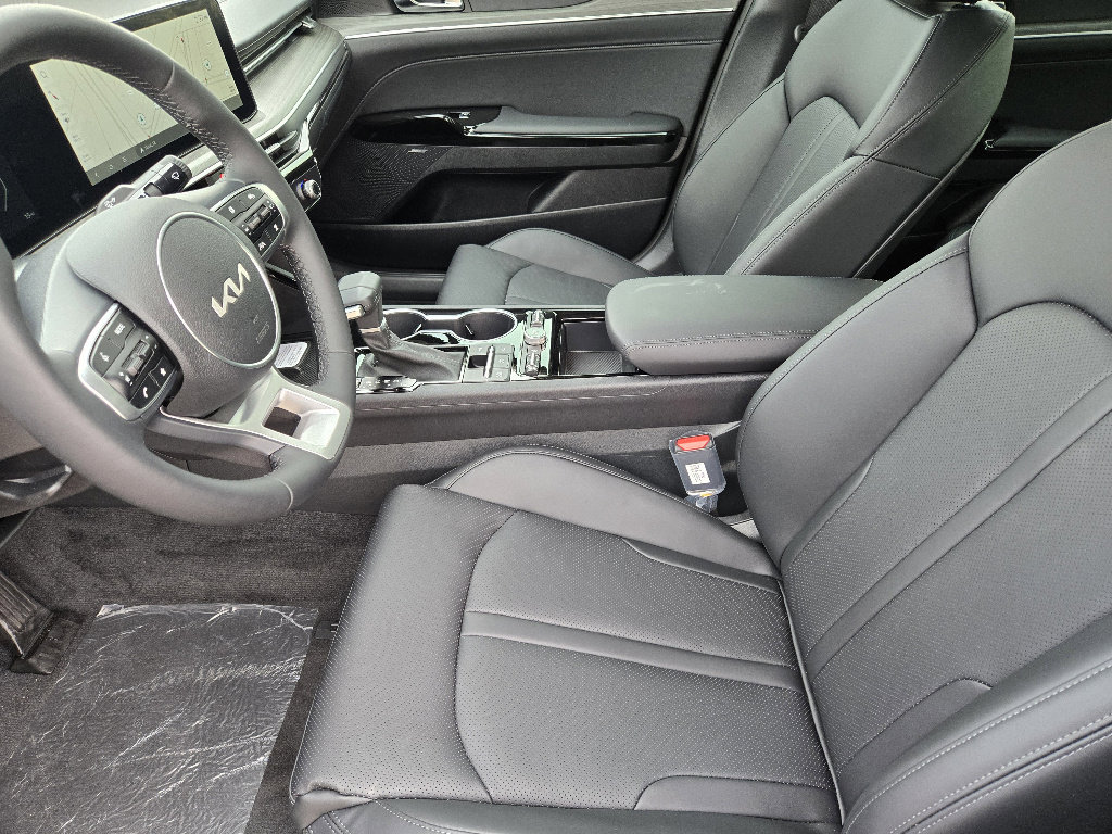 New 2026 Kia K5 EX image 9