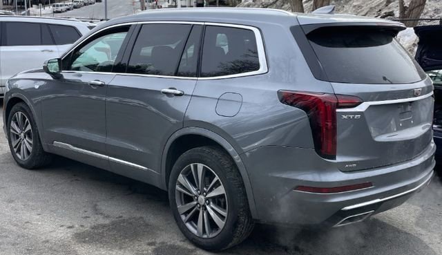 Used 2020 Cadillac XT6 Premium Luxury image 3