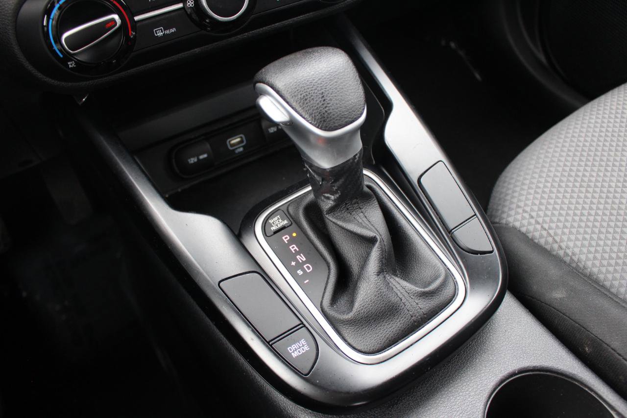 Used 2021 Kia Soul LX image 25